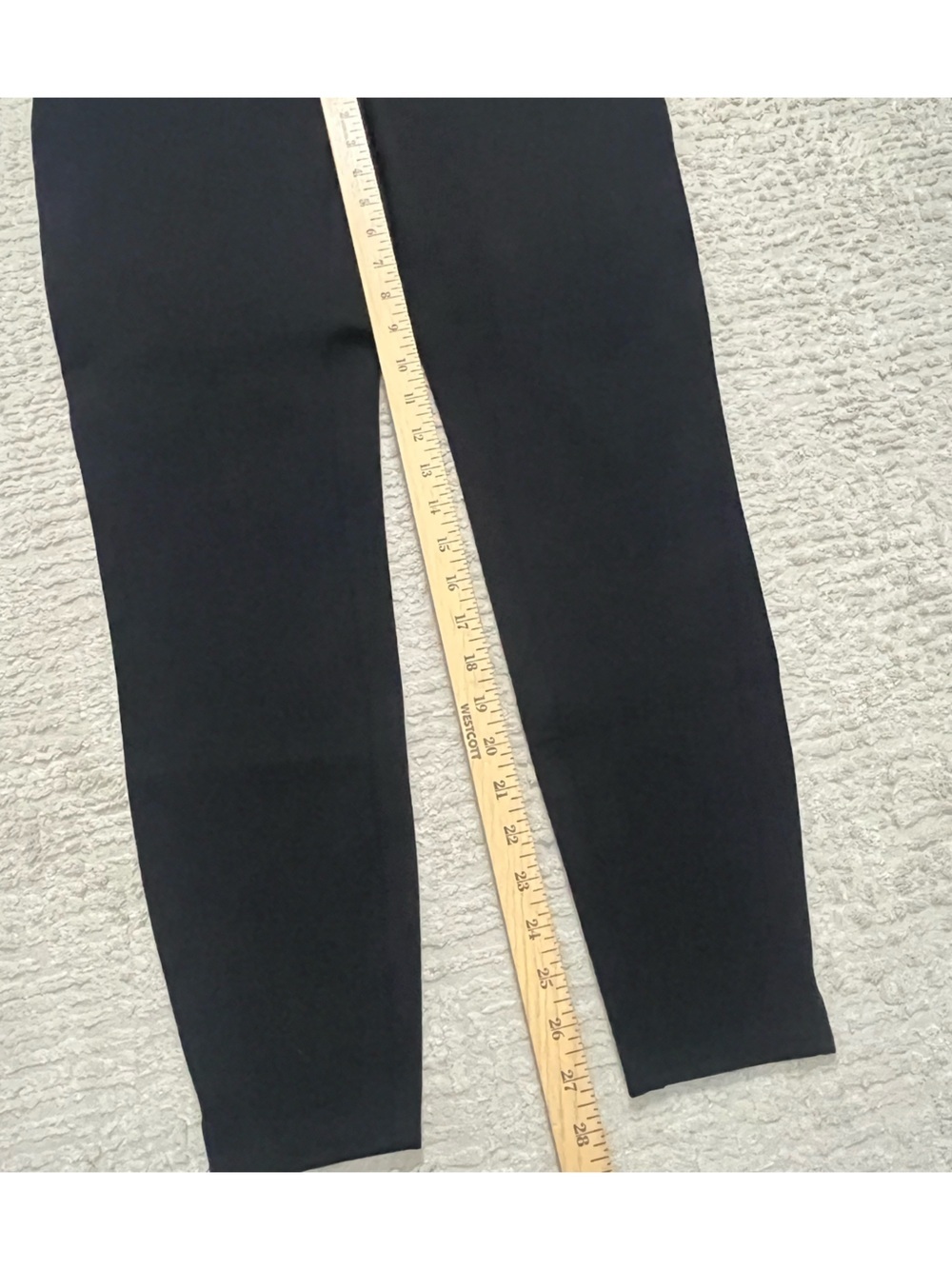 Spanx Ankle Length Ponte Leggings - Picture 5 of 10